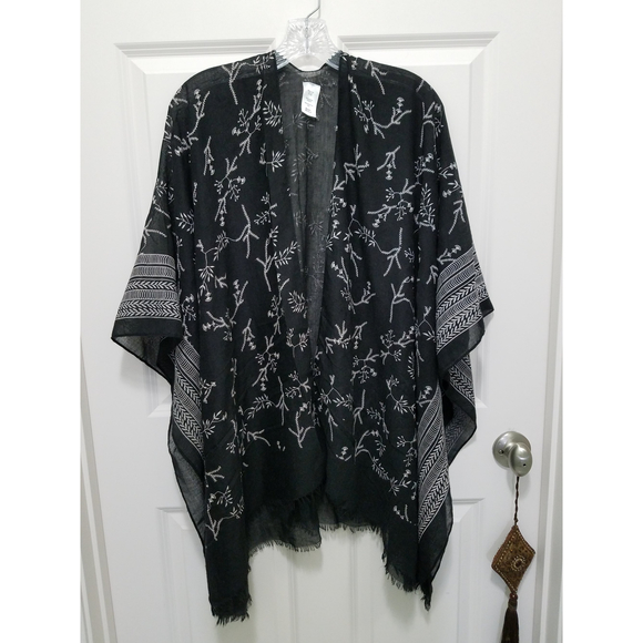 Cover Up Swim Wraps Raw Hem Black White Contrast Trims / Prints One Size - Picture 2 of 6